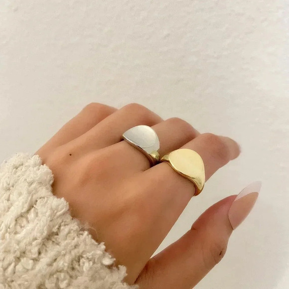 925 Sterling Silver Signet Ring Round Disc Ring Geometric Ring Minimalist Ring - Picture 2 of 8